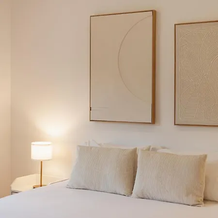شقة Spacious Tailor Made Flat With Ac In Areeiro *