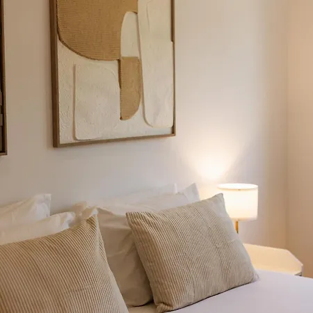 شقة Spacious Tailor Made Flat With Ac In Areeiro